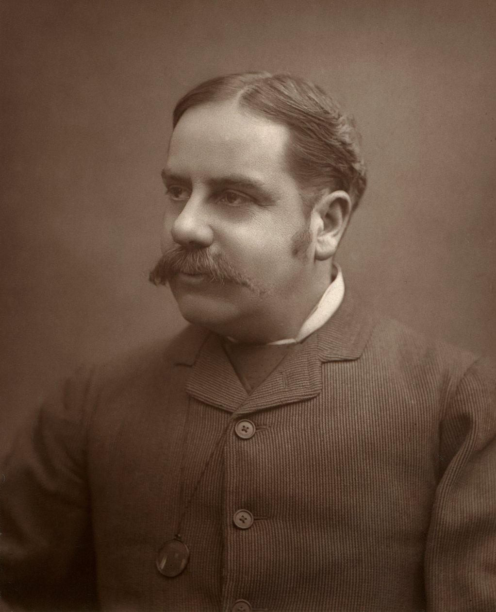 ألفريد إي واتسون ، ناقد مسرحي بريطاني ، 1886 بواسطة بارود