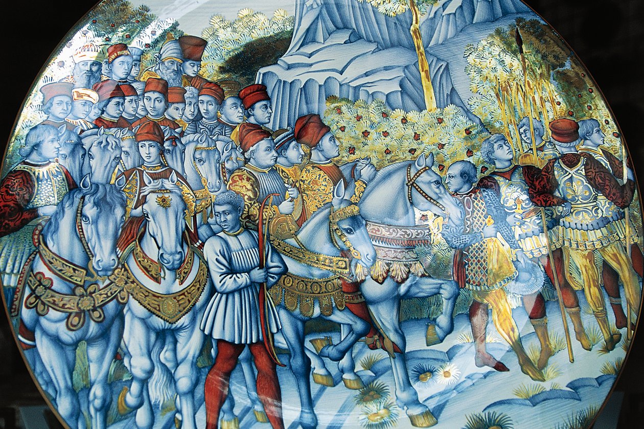 لوحة Majolica التي تصور موكب المجوس ، بواسطة Benozzo Gozzoli (حوالي 1420-1497) ، الحرف اليدوية Gualdo Tadino ، أومبريا ، إيطاليا بواسطة Benozzo di Les di Sandro Gozzoli