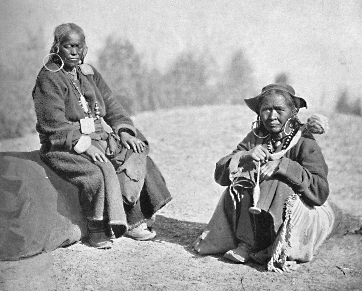 نساء Ladakhi من الأسهم التبتية ، 1902 بواسطة بورن وشيبارد