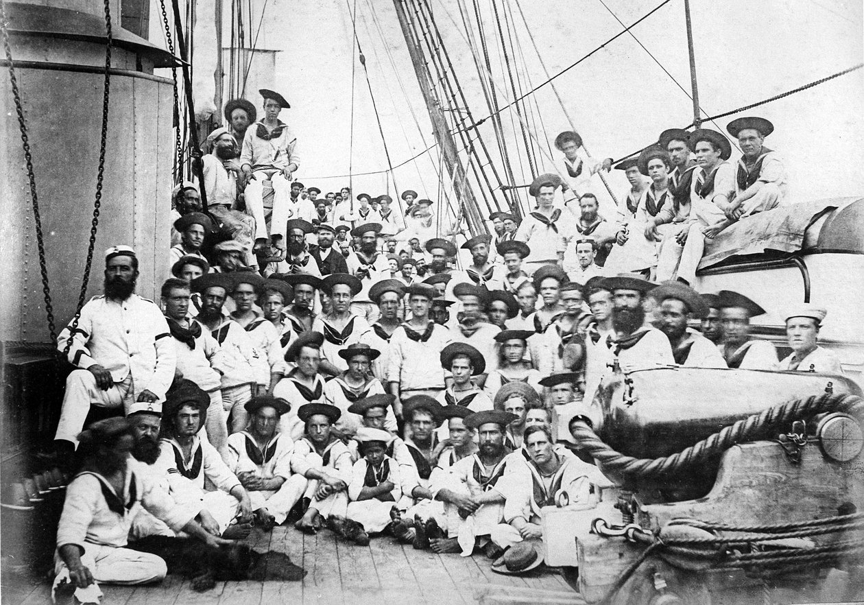 شركة على متن HMS Eclipse ، c.1888 بواسطة مصور بريطاني