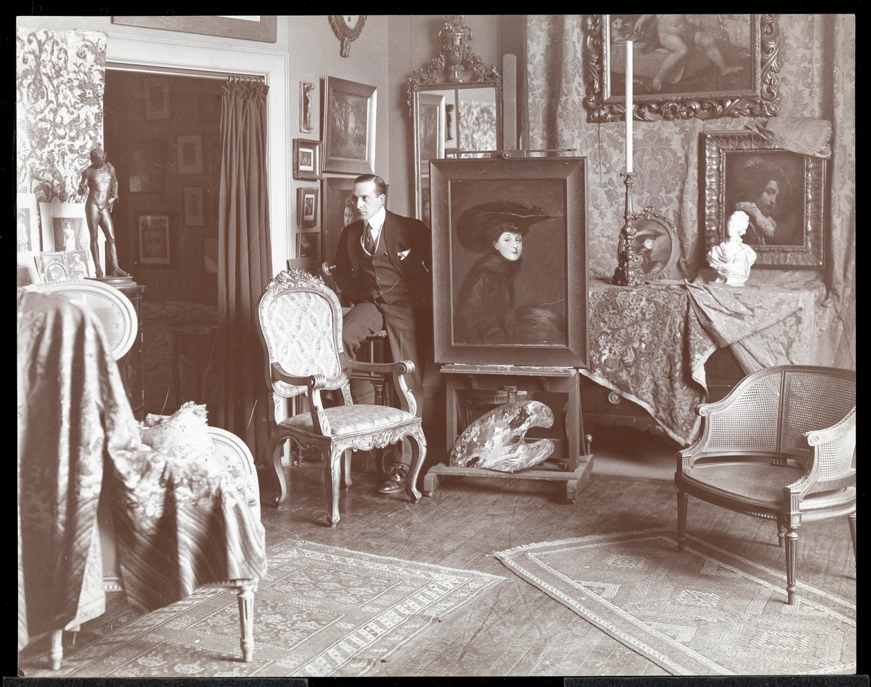 مالكولم شتراوس في مرسمه في نيويورك ، c.1895 (طباعة الجيلاتين الفضي) بواسطة شركة بايرون