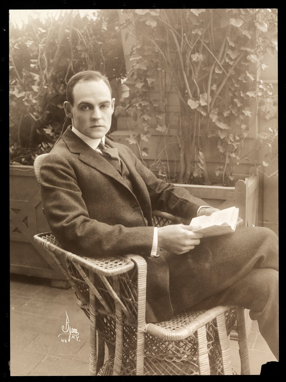 هوارد إستابروك في حديقة ، 1915-1916 (طباعة الجيلاتين الفضي) بواسطة شركة بايرون