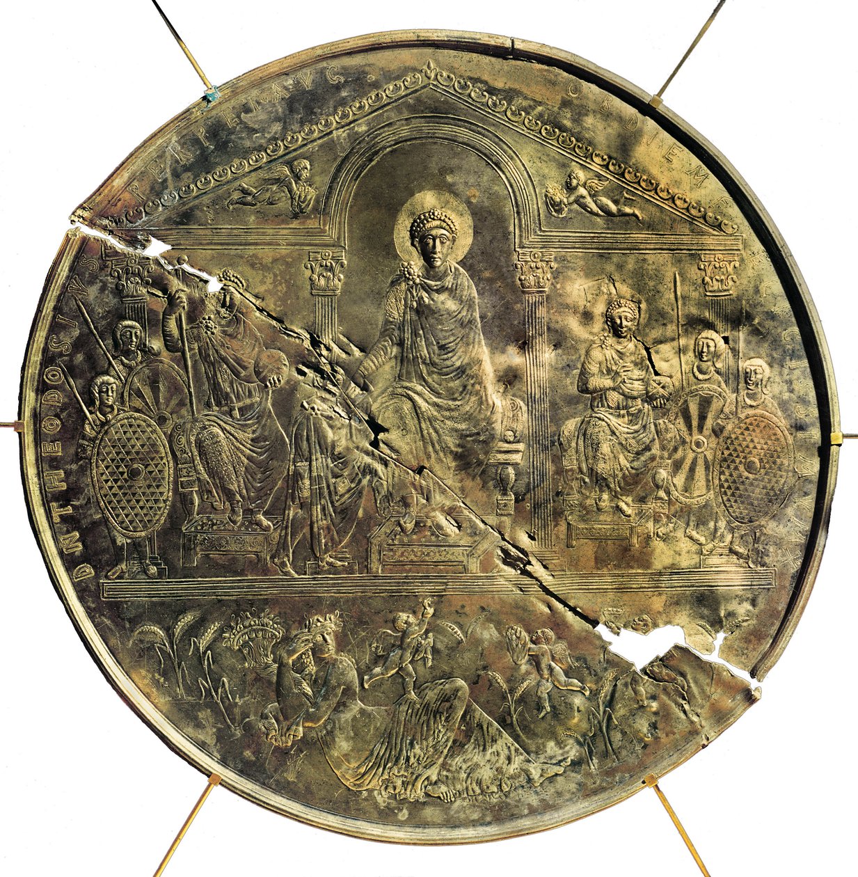 ميسوريوم (طبق فضي كبير) لثيودوسيوس الأول (346-395) ، القرن الرابع الميلادي (فضي) بواسطة البيزنطية