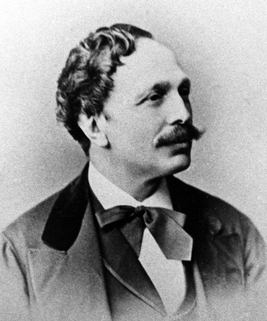 بطاقة عمل ماريوس بيتيبا ، 1860s-70s bw photo بواسطة C. Bergamasco