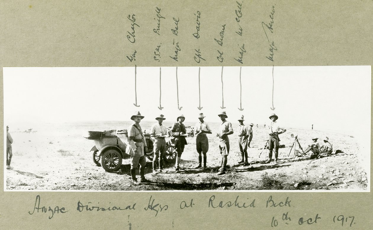 مقر قسم أنزاك في راشد بيك ، أكتوبر 1917 بواسطة كابتن. آرثر رودس