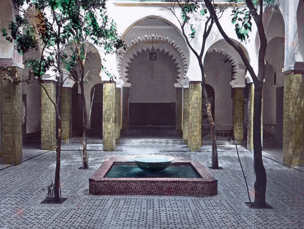  بواسطة كارل سيمون