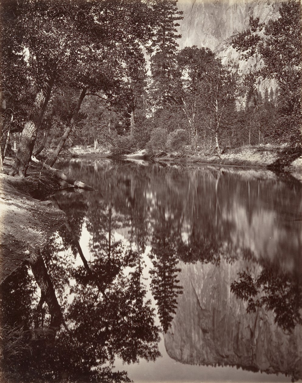 منظر المرآة لإل كابيتان ، يوسمايت ، كاليفورنيا. 1872 ، طبع كاليفورنيا. 1876. بواسطة كارلتون إي واتكينز.