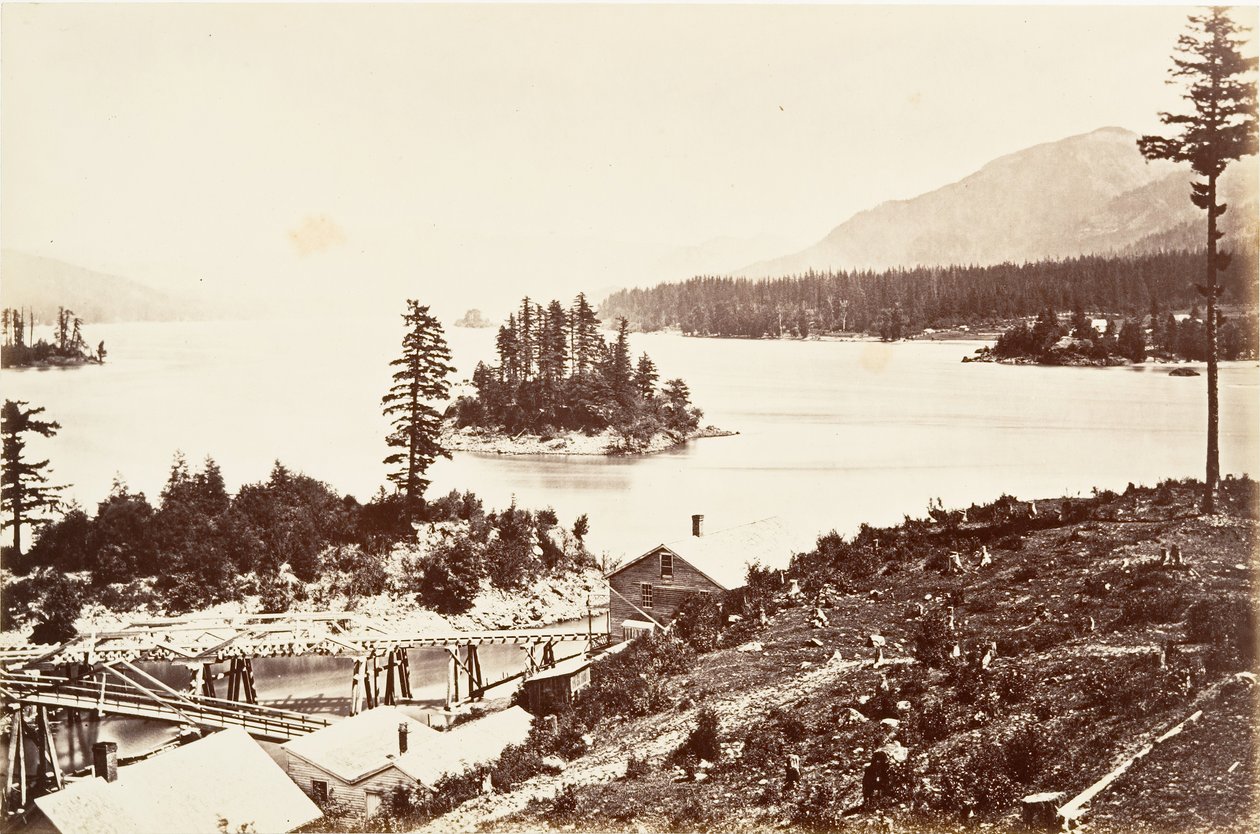 جزر في أبر كاسكيدز ، أوريغون ، 1867 ، طبعت كاليفورنيا. 1876. بواسطة كارلتون إيمونز واتكينز