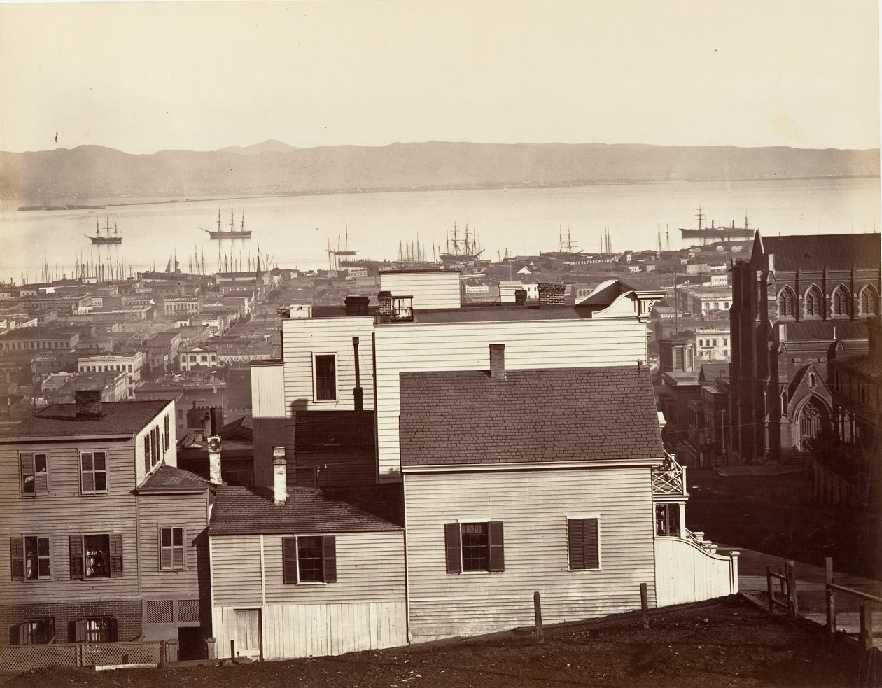 سان فرانسيسكو ، من شوارع كاليفورنيا وباول ، 1864 ، طبعت كاليفورنيا. 1876. بواسطة كارلتون إيمونز واتكينز
