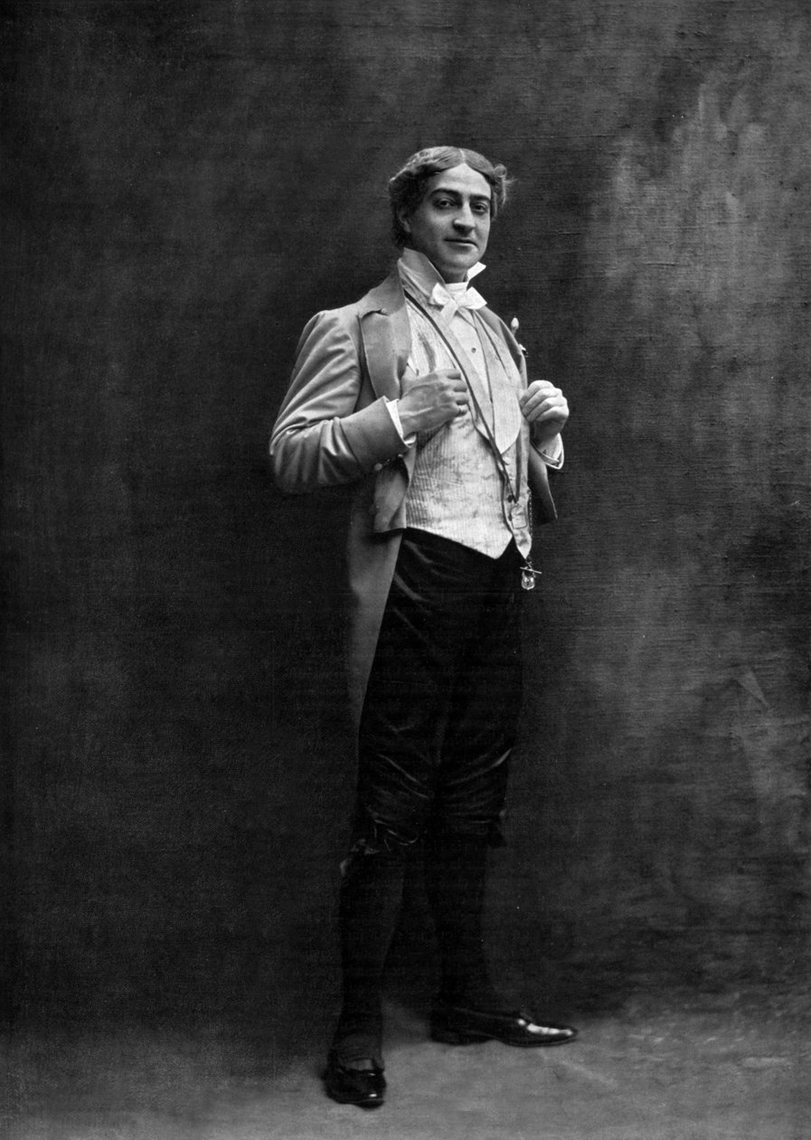 الممثل الكوميدي الفرنسي ماكس ديلي (1874-1943) في دور توريون في أوبريت "Die Fledermaus" (The Bat) في باريس ، تصوير Cautin and Berger من الصحيفة الفرنسية "Le Theatre" مايو 1904 بواسطة كاوتين وبيرغر