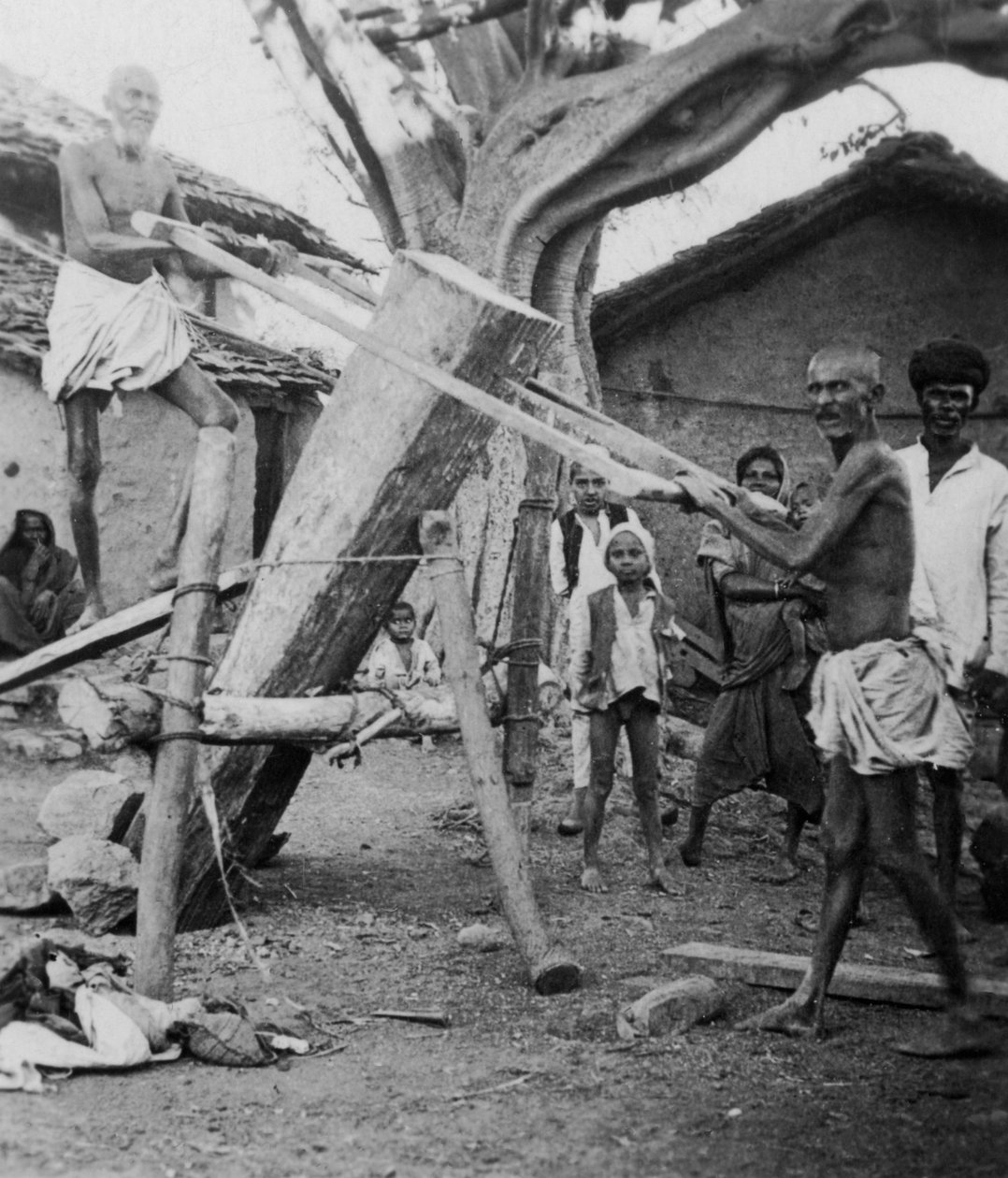 منشارون أصليون ، الهند ، 1927-ج 1931 بواسطة كافاندرز المحدودة