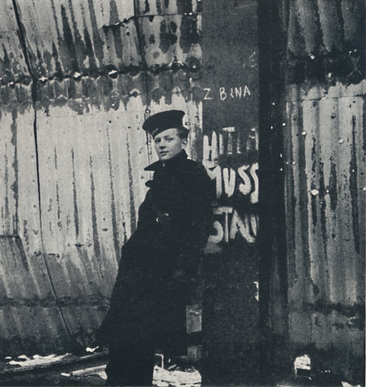 ولد ، 1941 بواسطة سيسيل بيتون