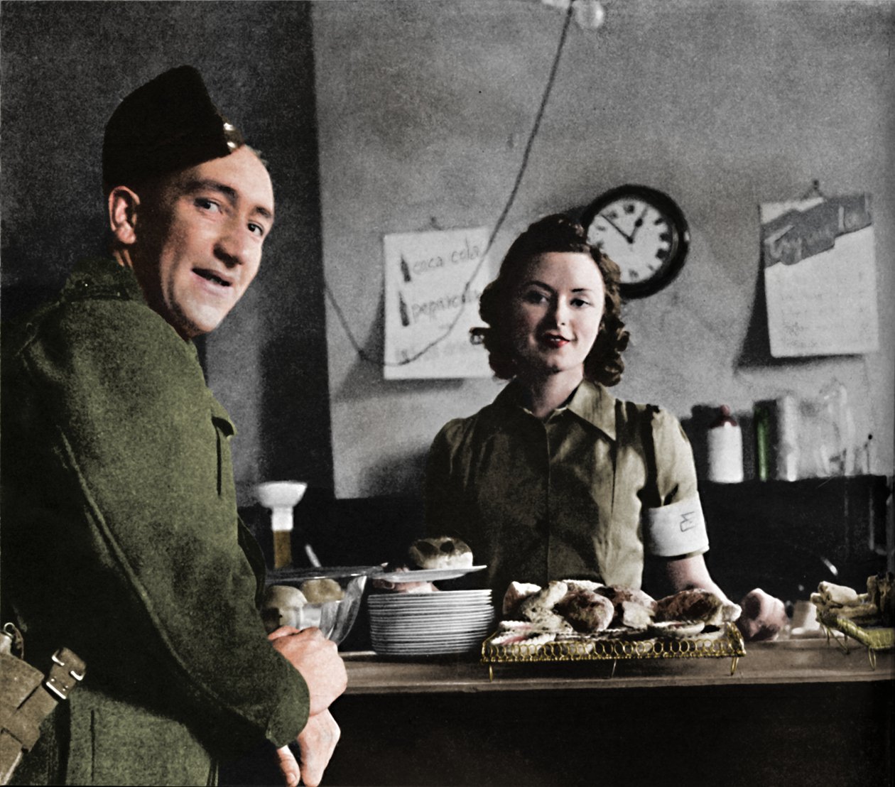 قطعة مقصف ، 1941 بواسطة سيسيل بيتون