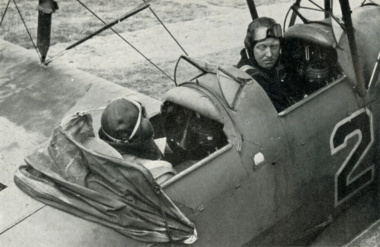 تعلم طيار سلاح الجو الملكي البريطاني الطيران خلال الحرب العالمية الثانية ، 1941. بواسطة تشارلز براون