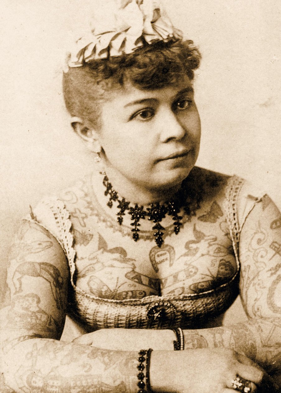 صورة آني هوارد السيدة الموشومة ، 1898 (صورة مجلس الوزراء) بواسطة تشارلز ايزنمان