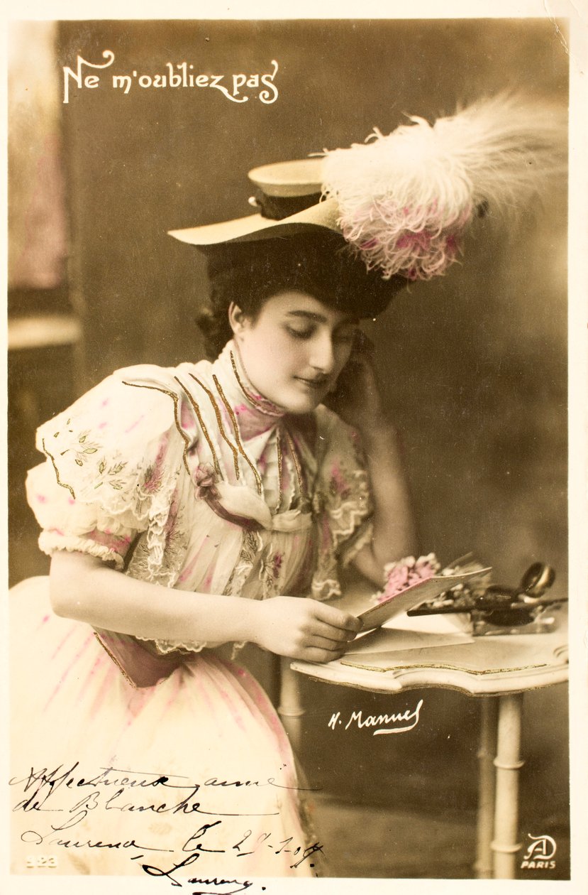 بطاقة بريدية قديمة / لا تنساني / Woman of the Belle Epoque بواسطة تشارلز هنري جوزيف ليكيرت