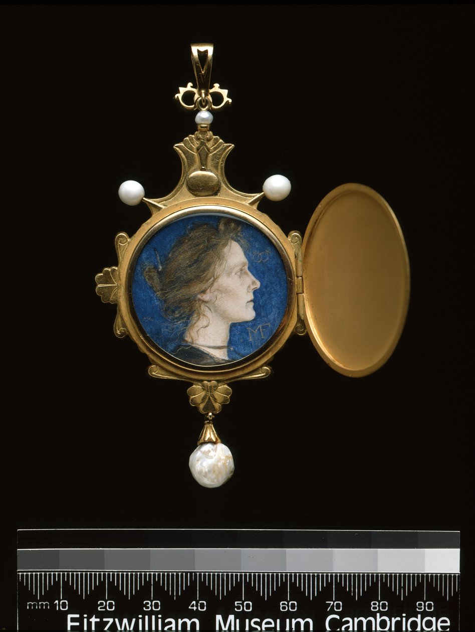 قلادة: Miss Edith Emma Cooper (1862-1913) 1901 (ذهب ومينا ولؤلؤ ومرحاض) بواسطة تشارلز ريكيتس