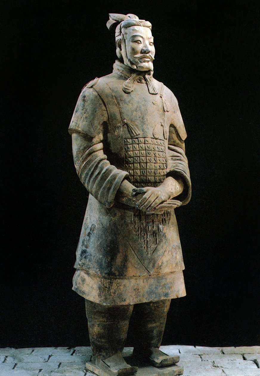 Terracotta Army warrior, Mausoleum of Emperor Qin Shi Huang, 3rd century BC (photo) بواسطة المدرسة الصينية