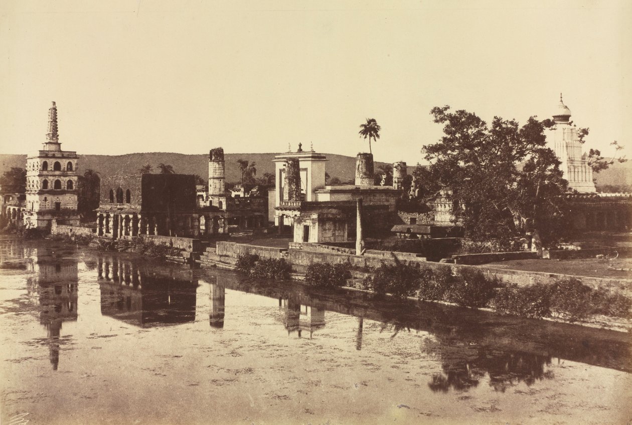 الدبابات والمعابد في بونشونكور ، ج. 1857. بواسطة العقيد توماس بيجز