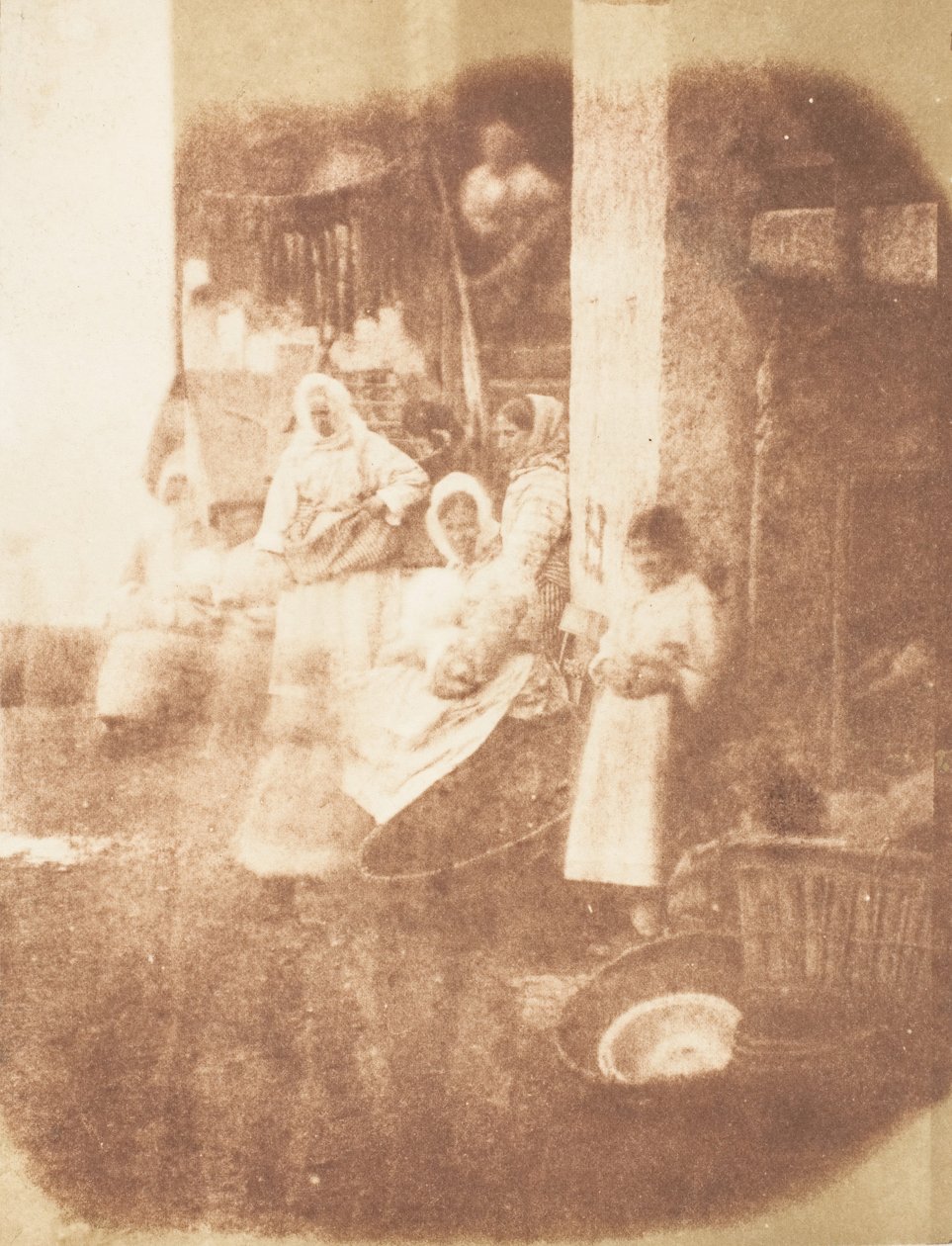 Newhaven Fishwives ، 1843-47. التأليف: ديفيد أوكتافيوس هيل ، روبرت أدامسون ، هيل وآدامسون. بواسطة هيل وآدامسون