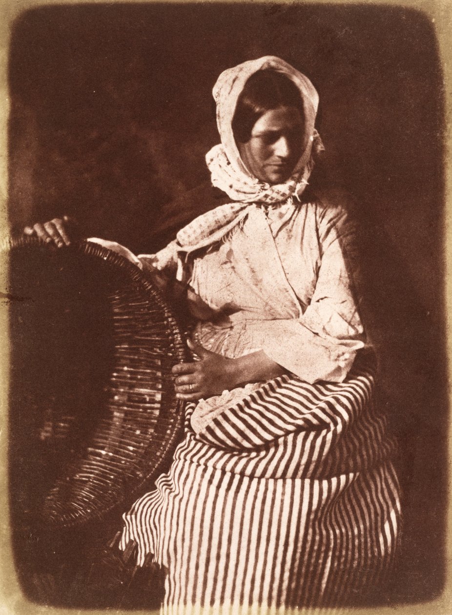 السيدة هال ، نيوهافين ، ج .1843-47 (طباعة ورقة ملح من سلبية كالوتيب) (انظر أيضًا 224279 ، 224280) بواسطة ديفيد اوكتافيوس هيل