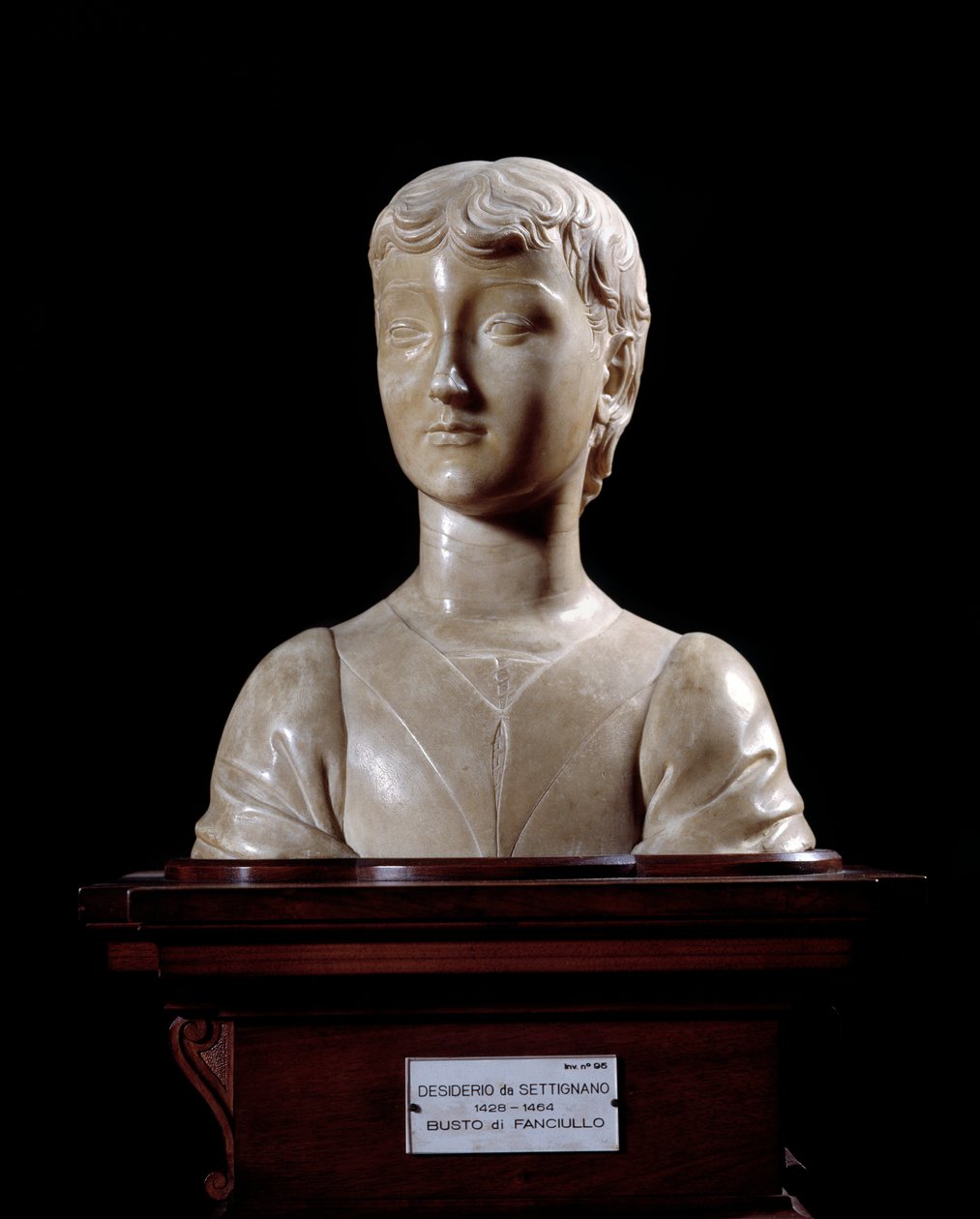 تمثال شاب من قبل Desiderio da Settignano (حوالي 1430-1464) 1450-1455 خافت 40x34.5 سم فلورنسا ، متحف بارجيلو الوطني بواسطة Desiderio da Settignano