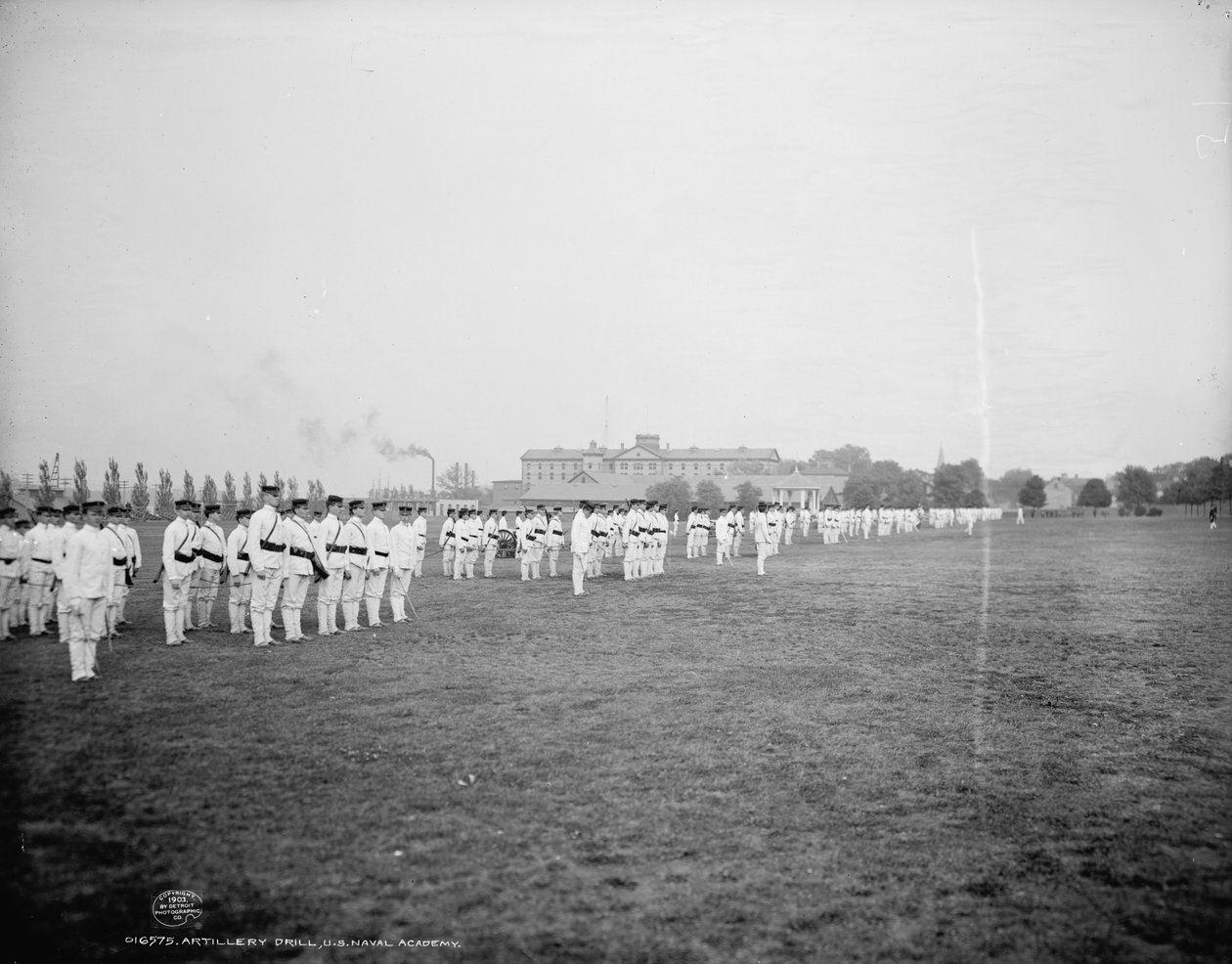 تدريب مدفعي ، الأكاديمية البحرية الأمريكية ، أنابوليس ، ماريلاند ، c.1903 بواسطة شركة ديترويت للنشر