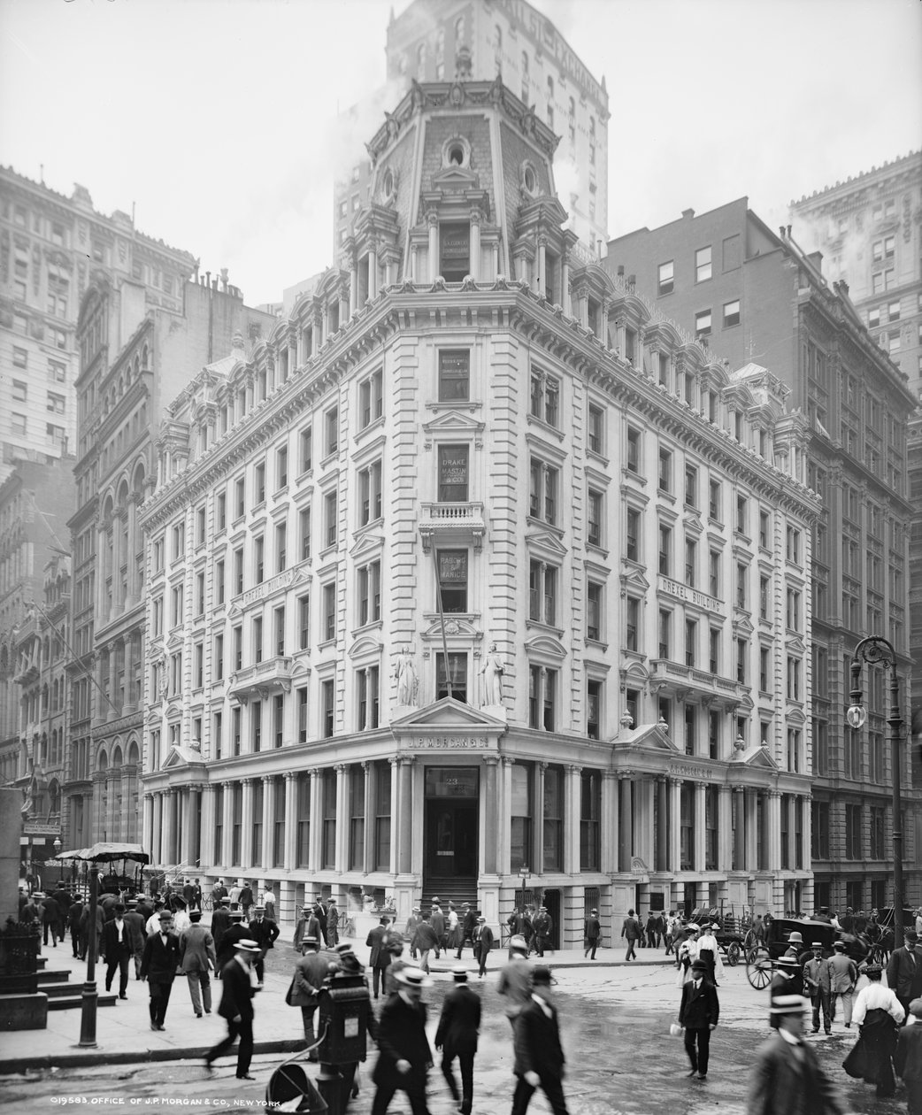 مكتب JP Morgan und Co. ، نيويورك ، c.1900-06 بواسطة شركة ديترويت للنشر
