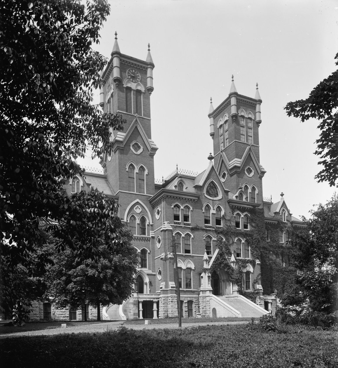 جامعة فاندربيلت ، ناشفيل ، تينيسي ، ج .1901 بواسطة شركة ديترويت للنشر