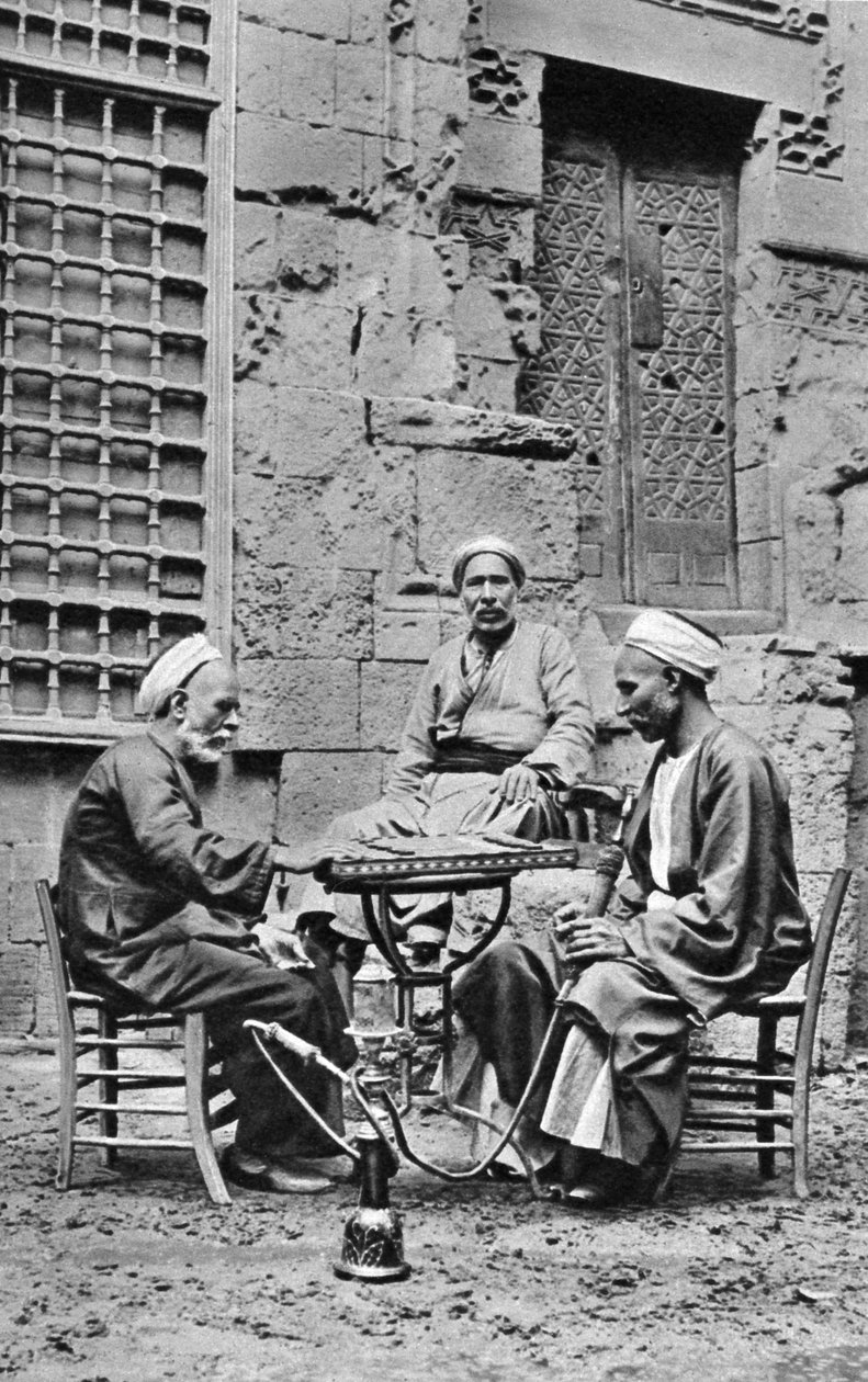 استرخاء الرجال ، القاهرة ، مصر ، 1922 م بواسطة دونالد ماكليش