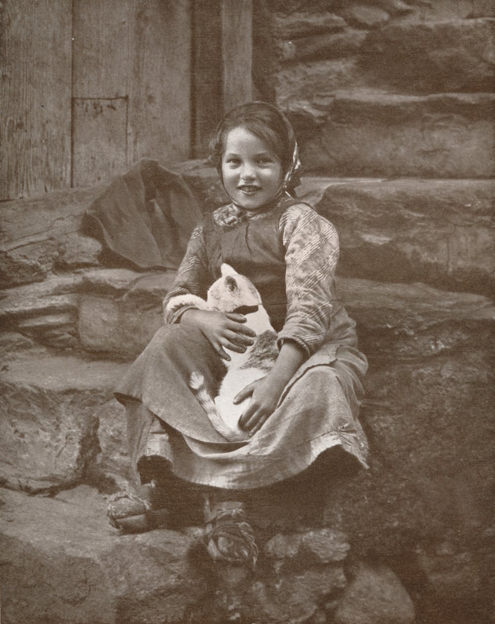 اثنان من القرويين السويسريين الصغار في Hospenthal ، 1916 بواسطة دونالد ماكليش