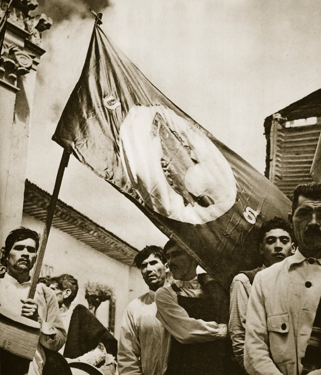 أعضاء الاتحاد السناركي الوطني ، المكسيك ، 1930 - 40s (صورة من وزن الجسم) بواسطة دوريس هيدين