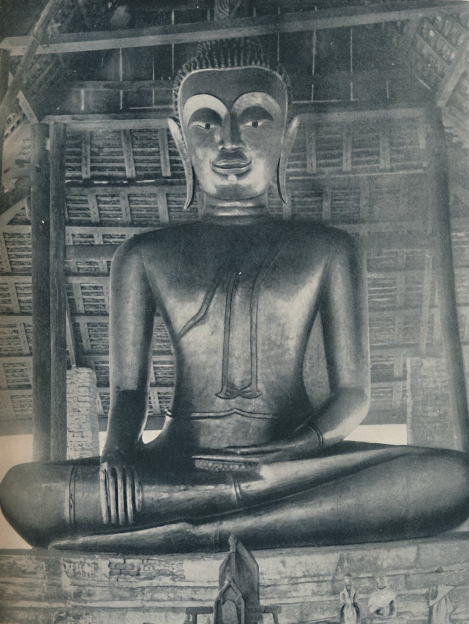 مجد الضريح المركزي في وات سوثات ، بانكوك ، c1935 بواسطة ENA
