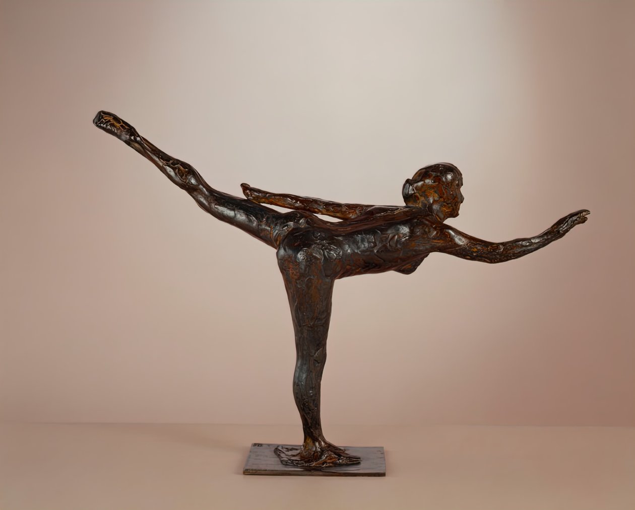 الراقصة: أرابيسك على الرجل اليمنى ، الذراع اليسرى في الخط ، ج. 1877-1885كاست ج. 1919-1931. بواسطة إدغار ديغا