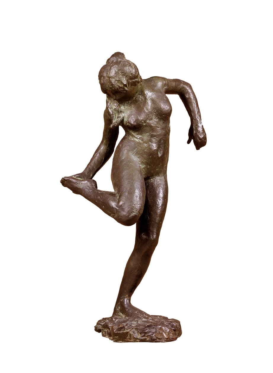 "راقصة تنظر إلى نعل قدمها اليمنى" ، c1890 بواسطة إدغار ديغا