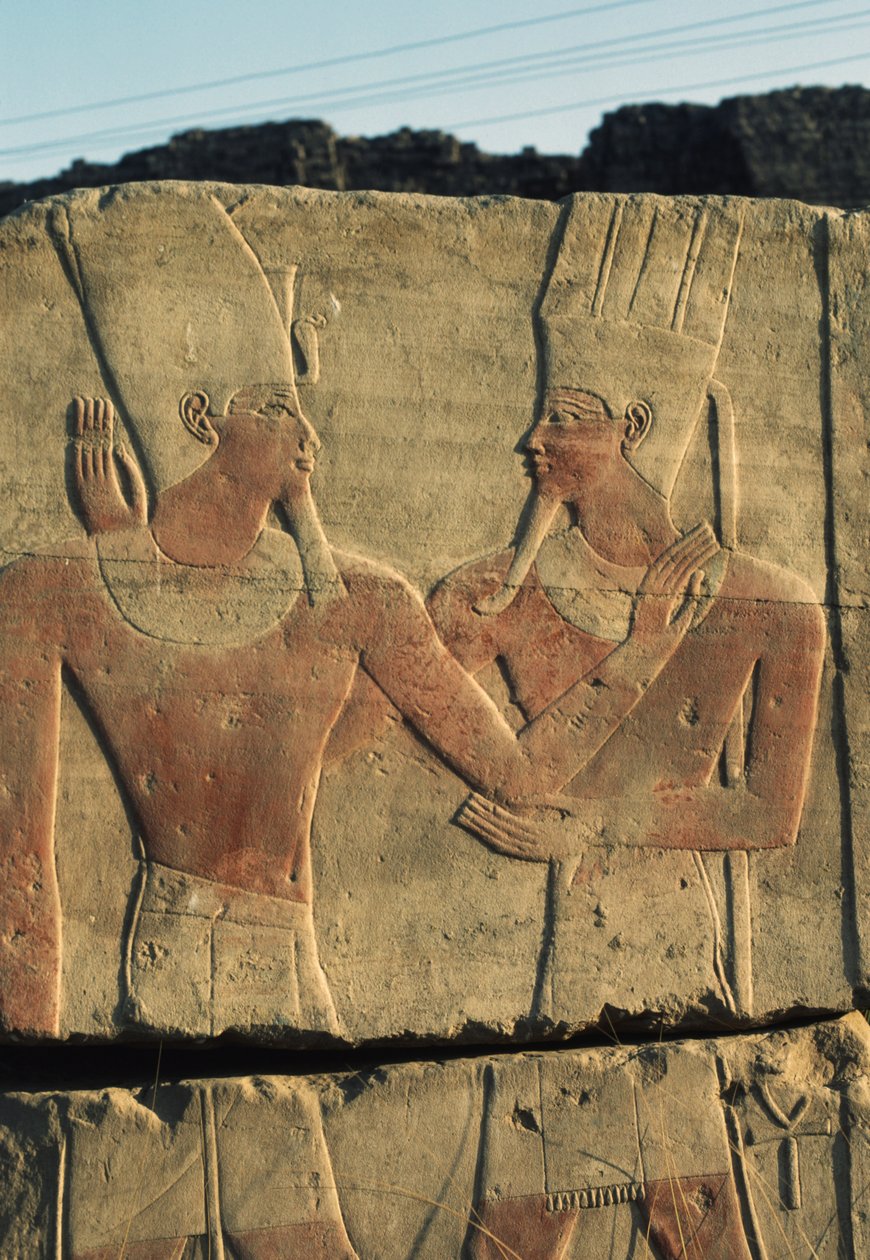  بواسطة الأسرة الثامنة عشر المصرية