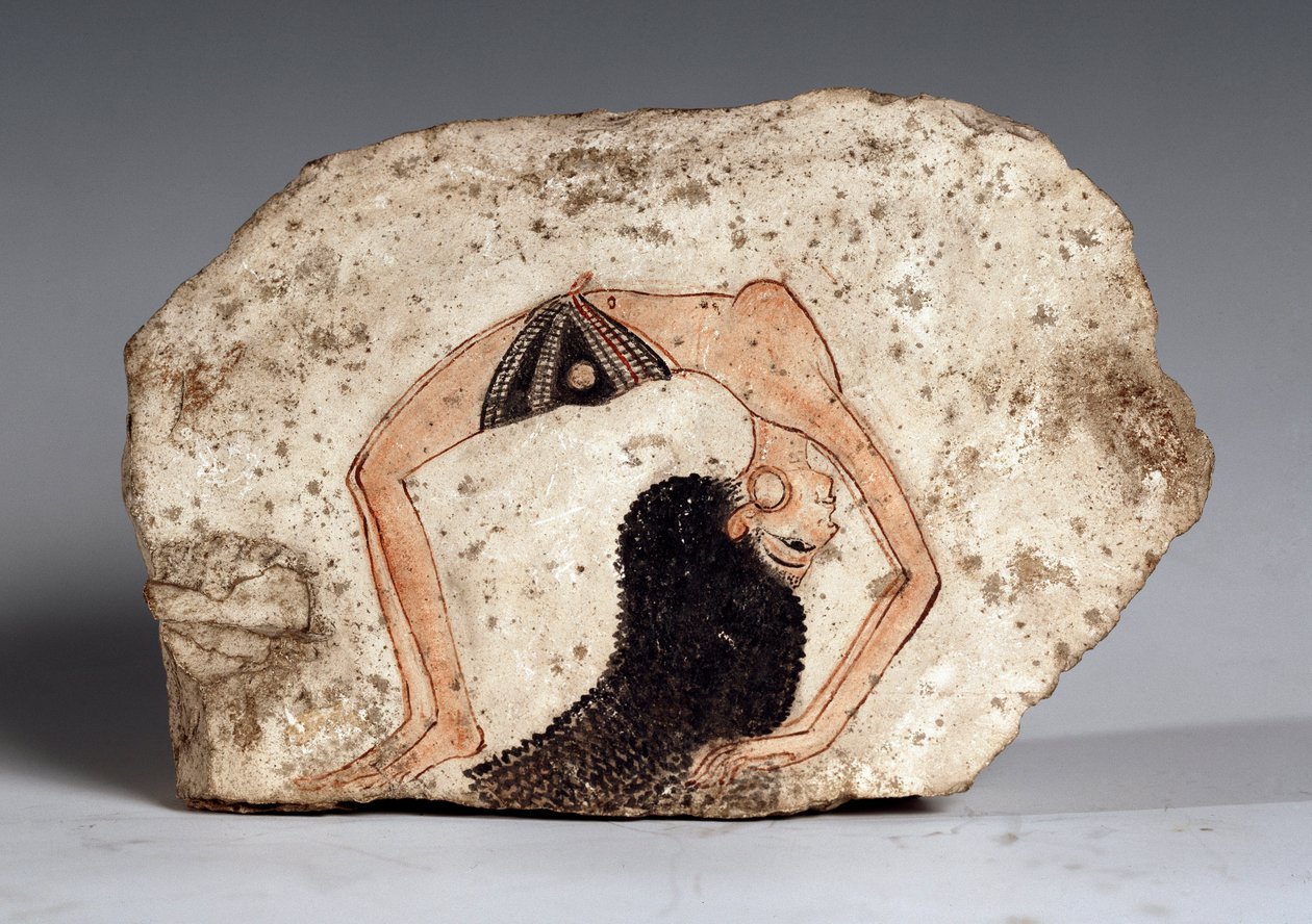 امرأة راقصة بهلوانية ، أوستراكون. الحجر الجيري حوالي 1295-1186 قبل الميلاد بواسطة الأسرة المصرية التاسعة عشرة