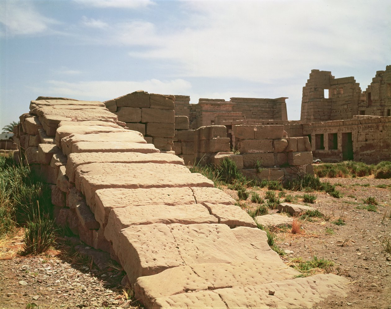 مقياس النيل ، من معبد رمسيس الثالث الجنائزي (حوالي 1184-1153 قبل الميلاد) المملكة الحديثة بواسطة الأسرة المصرية العشرون