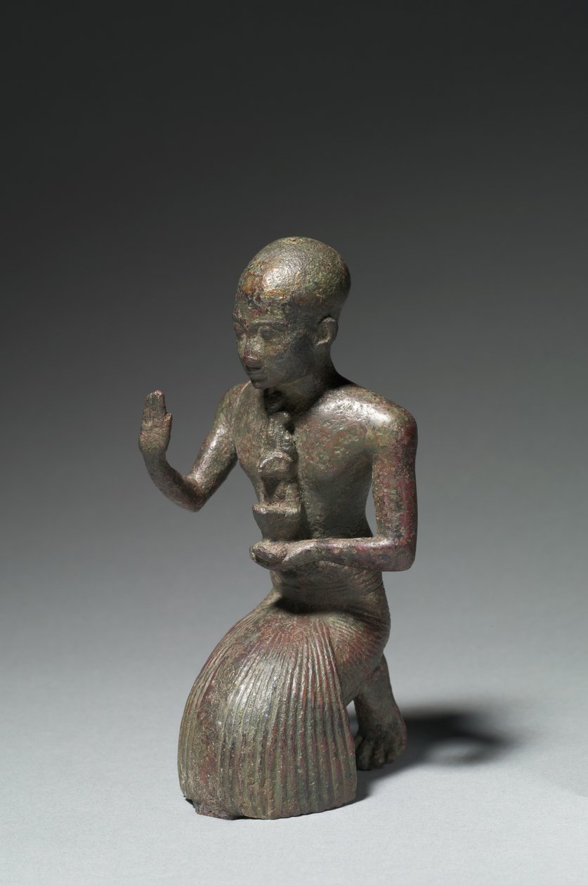 تمثال صغير لكاهن راكع ، 1186-1069 قبل الميلاد بواسطة الأسرة المصرية العشرون