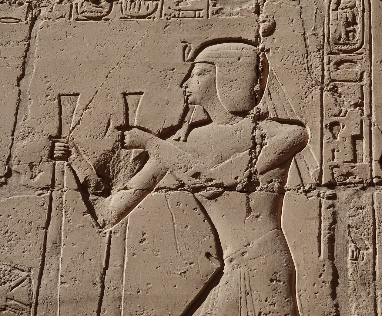  بواسطة مصري مصري