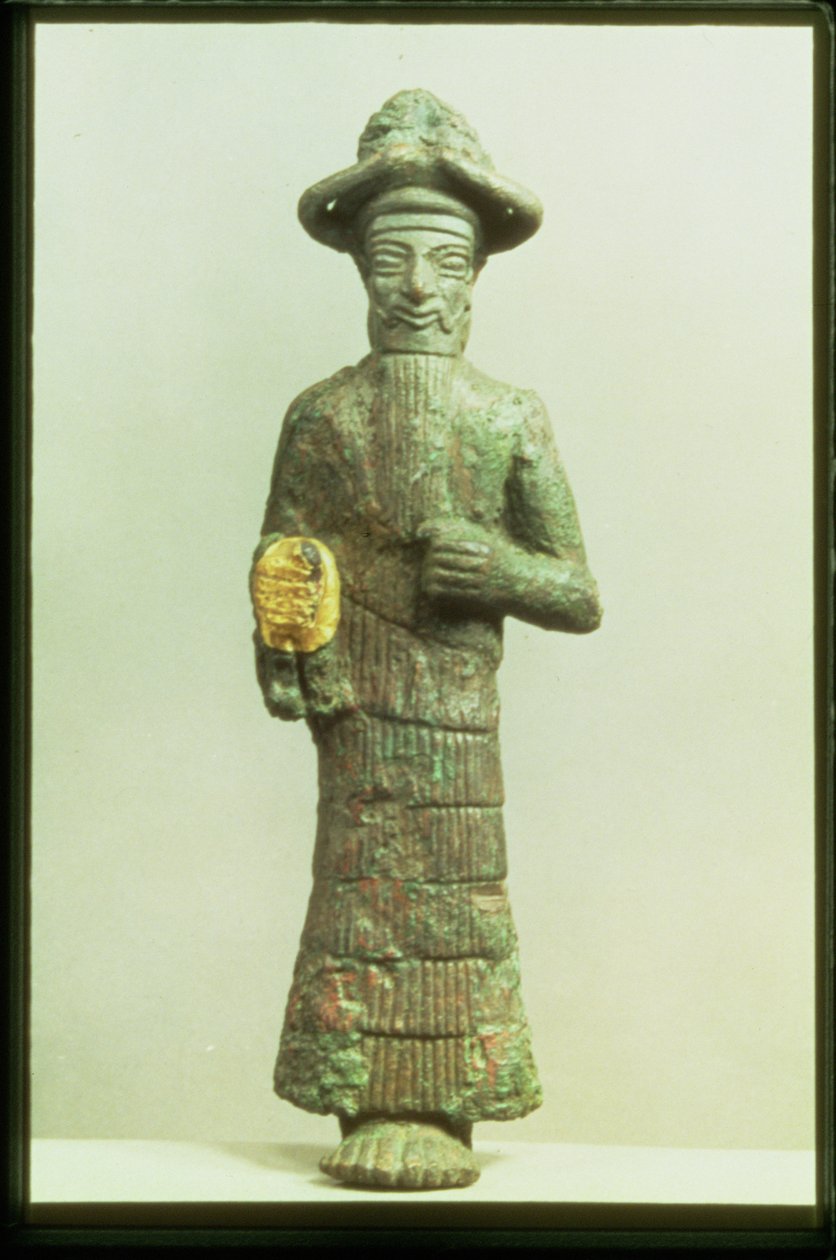 إله عيلامي بيد ذهبية من سوزا ، جنوب غرب إيران ، حوالي 1800-1700 قبل الميلاد (برونزي وذهبي) بواسطة العيلامية