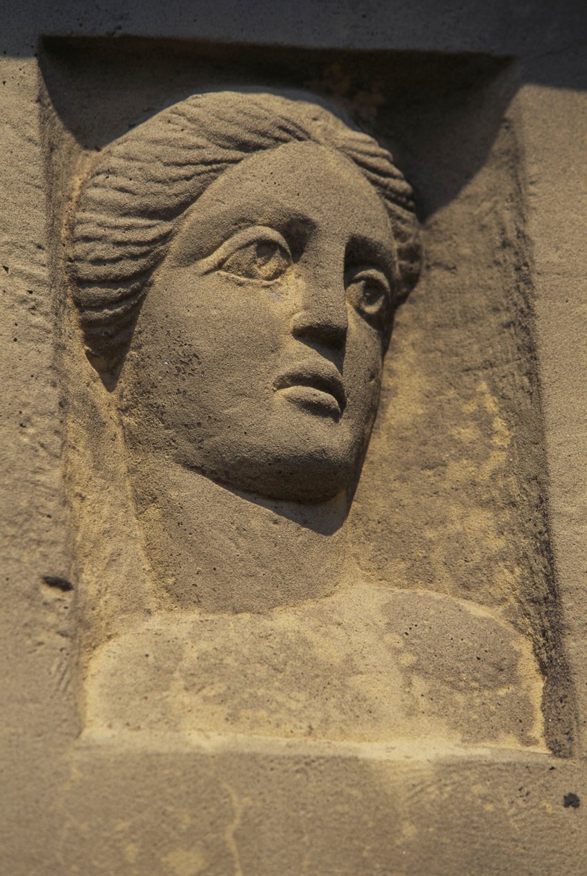 Relief depicting Venus, Wochengoetterstein, detail of Jupiter Column (replica), Hausen an der Zaber, Brackenheim, Baden-Wuerttemberg, Germany, Roman civilization, 2nd-3rd century AD بواسطة جان كورنيليس وودانوس