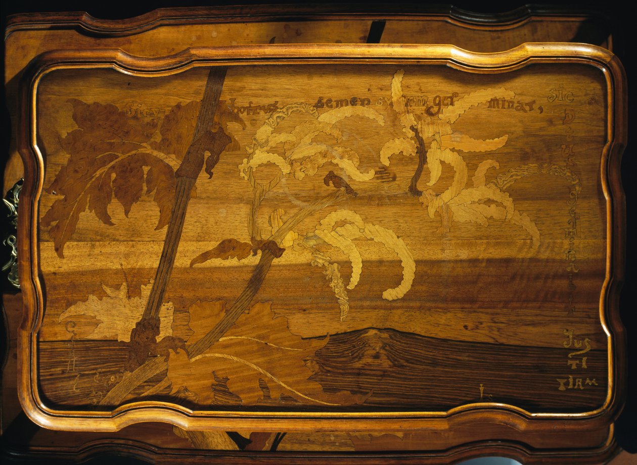 Palm trees by sea, inlaid wooden table top, by Emile Galle (1846-1904), Art nouveau style, France, 20th century بواسطة اميل جالي