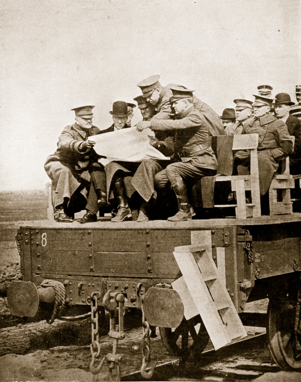 الأمريكيون في فرنسا ، 1918 (صورة بني داكن) بواسطة مصور انجليزى