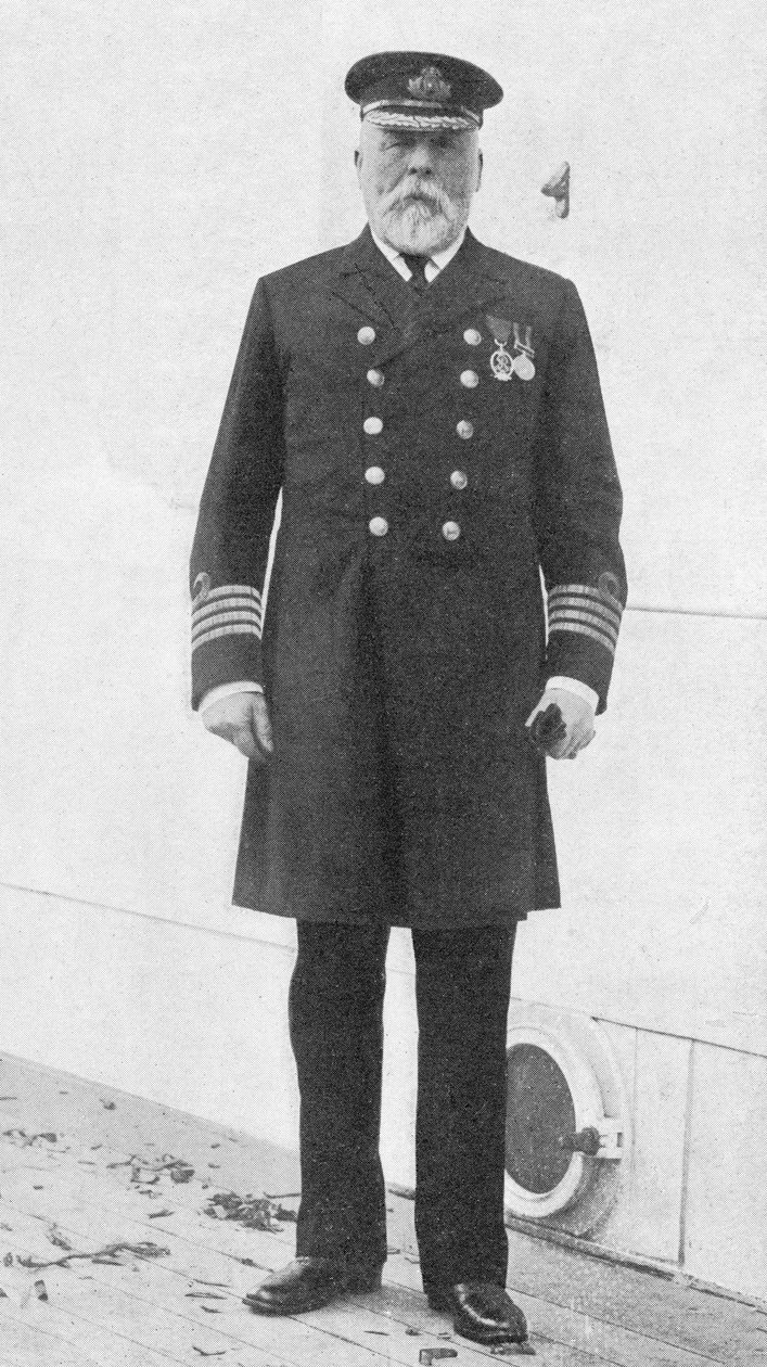 النقيب إدوارد جون سميث (1850-1912) بواسطة مصور انجليزى
