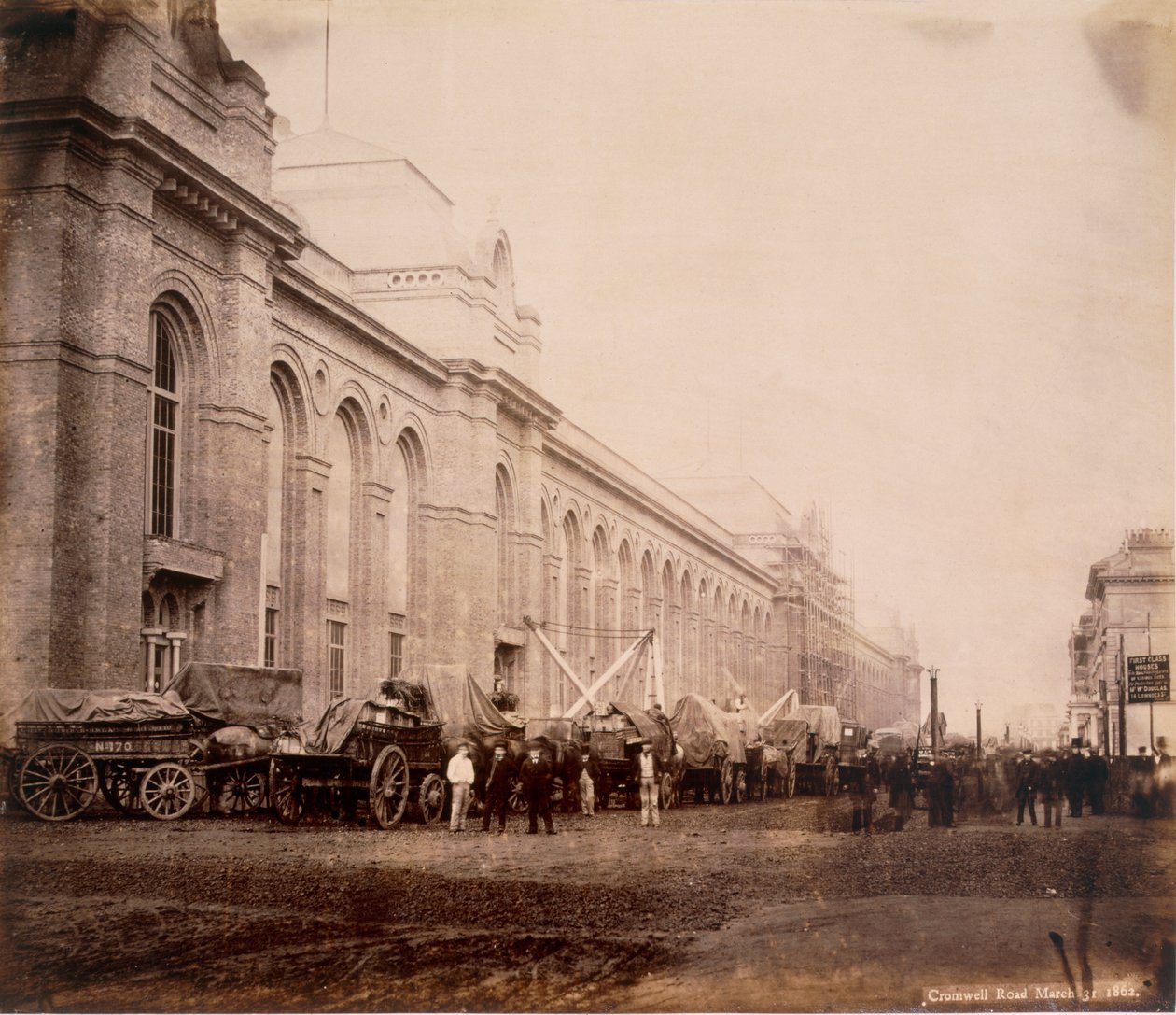 طريق كرومويل ، مارس 1862 (صورة بني داكن) بواسطة مصور انجليزى