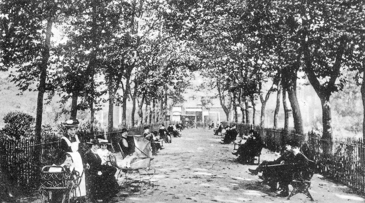 Islington Green ، c.1900 بواسطة مصور انجليزى