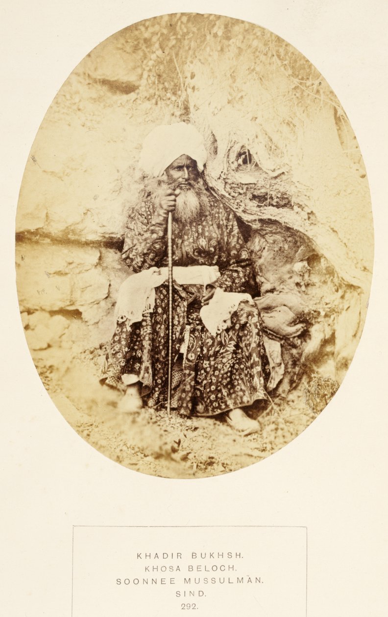 Khadir Bukhsh، Khosa Beloch، Soonnee Mussulman، Sind، from The People of India، بقلم ج. فوربس واتسون ، نُشر عام 1868 (طبعة زيلية) بواسطة مصور انجليزى
