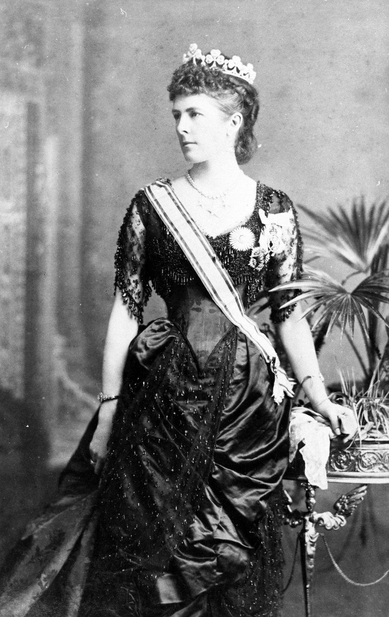السيدة دوفيرين مثل Vicereine of India ، c.1884-88 بواسطة مصور انجليزى