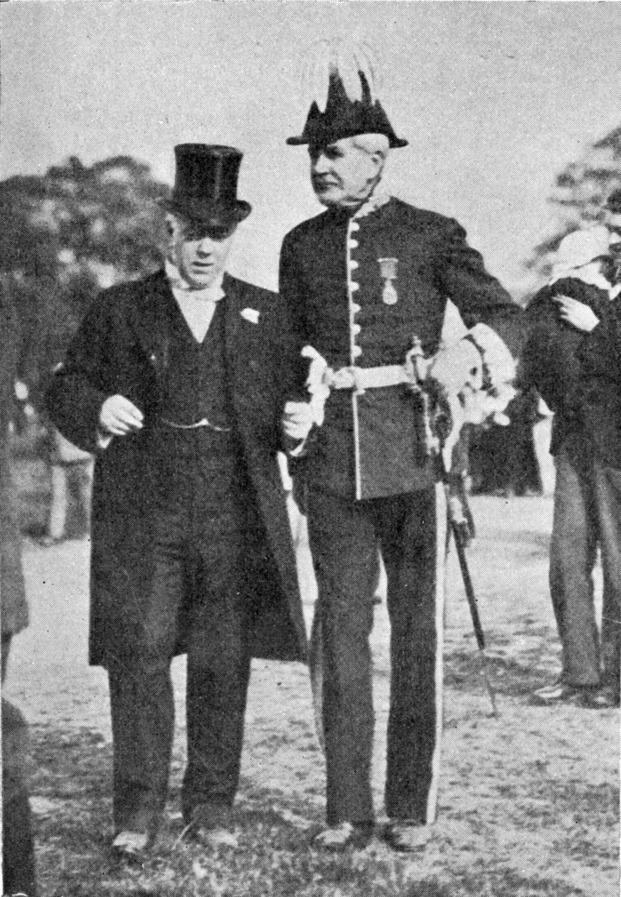 السيد ليتلر يغادر قصر الكسندرا بعد حفل الافتتاح ، رسم توضيحي من الملك ، 25 مايو 1901 بواسطة مصور انجليزى